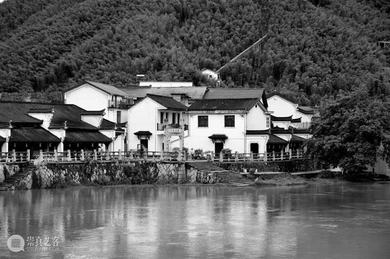 泥美术馆新展|我们依然要从对岸走过去 视频资讯 南京传媒学院 新展 对岸 驻地 艺术展 南京传媒学院艺术摄影 方向 同学 溪口 诚意 时间 崇真艺客